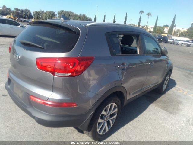 KNDPB3ACXF7679035 KIA Sportage Lx