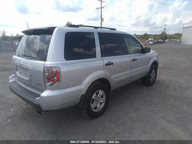 2006 HONDA PILOT LX VIN: 5FNYF18166B003435
