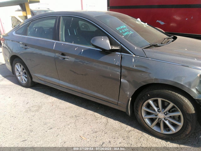 Hyundai SONATA SE 2018 5NPE24AF9JH699191 Image 12