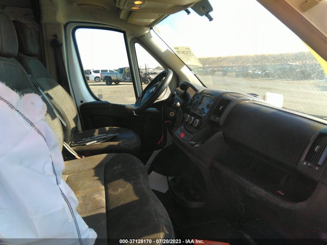 3C6TRVDG3HE535180 RAM Promaster Cargo Van