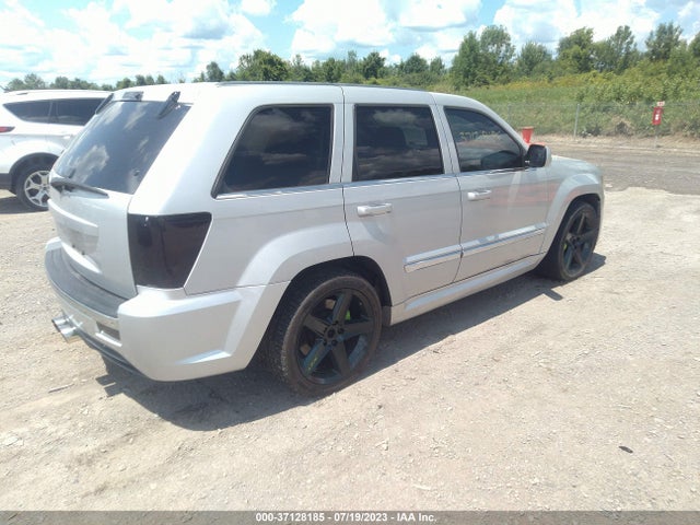 2006 JEEP GRAND CHEROKEE SRT-8 VIN: 1J8HR78326C320811