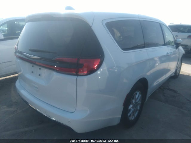 Chrysler Pacifica Touring L 2023 2C4RC1BGXPR552524 Image 11