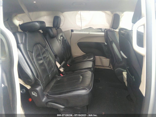 2C4RC1GG3JR245843 Chrysler Pacifica Limited