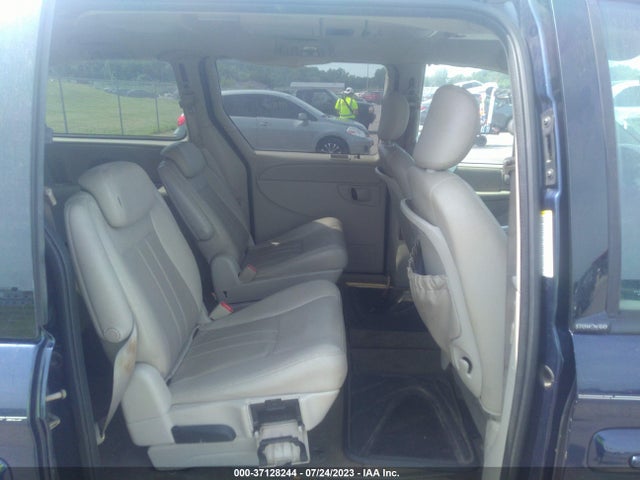 2005 CHRYSLER TOWN & COUNTRY TOURING VIN: 2C4GP54LX5R494179