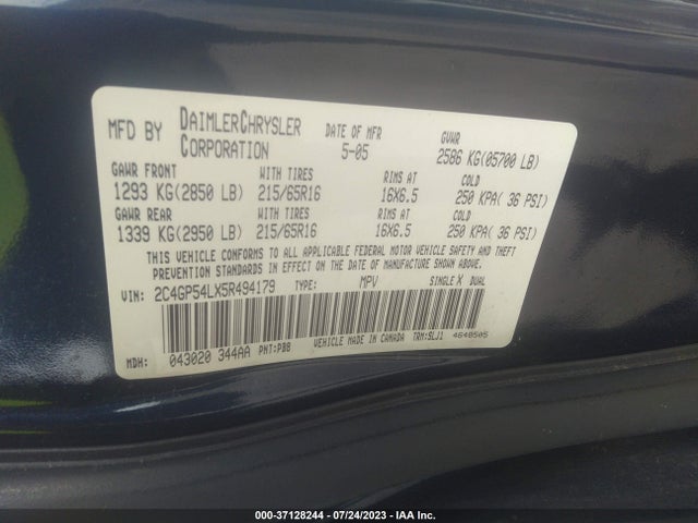 2005 CHRYSLER TOWN & COUNTRY TOURING VIN: 2C4GP54LX5R494179
