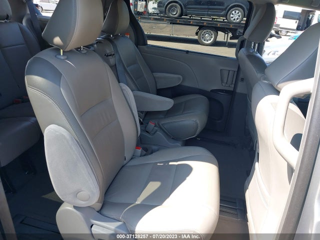2015 TOYOTA SIENNA LE VIN: 5TDKK3DC6FS536093