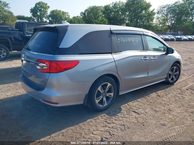 Honda Odyssey Touring 2018 5FNRL6H83JB012335 Image 4
