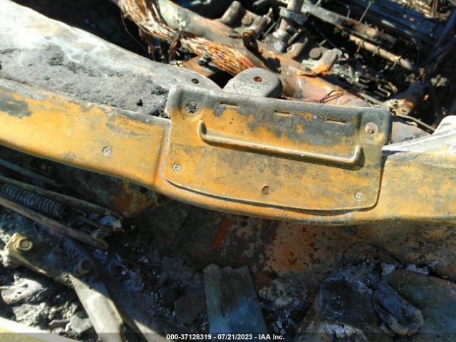 KNDJN2A25F7220932 KIA Soul Base