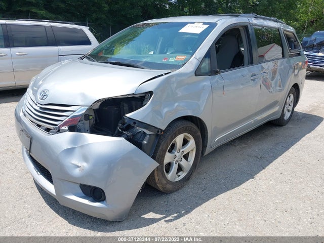 2015 TOYOTA SIENNA LE VIN: 5TDKK3DC9FS626631