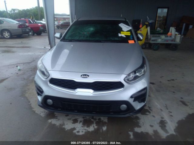 3KPF24AD2ME265884 KIA Forte Lxs