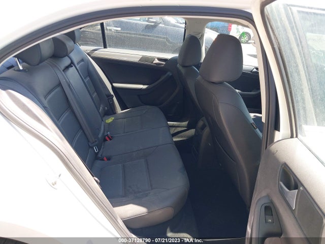 3VWDB7AJ6HM242843 Volkswagen Jetta 1.4t Se