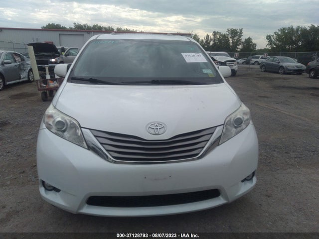 2016 TOYOTA SIENNA XLE/XLE AAS/LTD VIN: 5TDYK3DC7GS740056