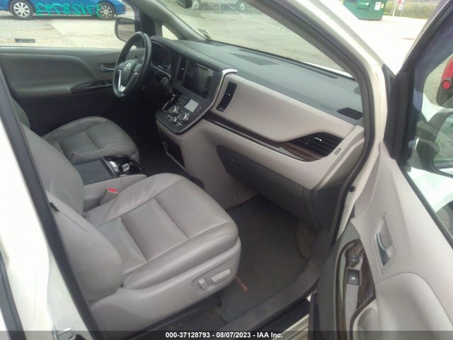 2016 TOYOTA SIENNA XLE/XLE AAS/LTD VIN: 5TDYK3DC7GS740056