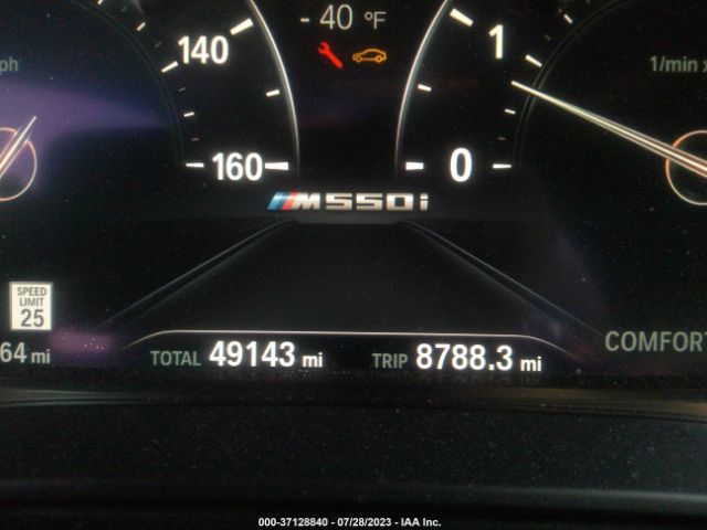 WBAJB9C50JB049129 BMW 5 Series M550i Xdrive