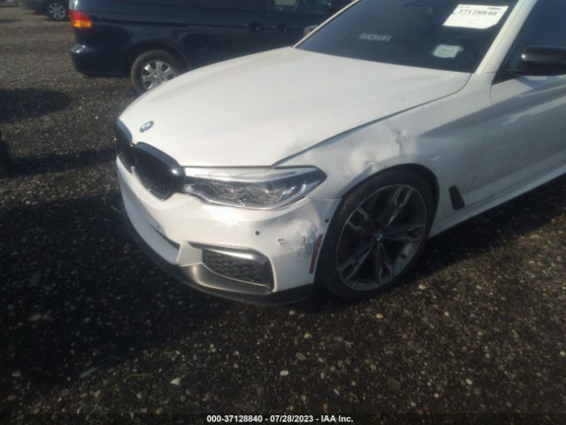 WBAJB9C50JB049129 BMW 5 Series M550i Xdrive