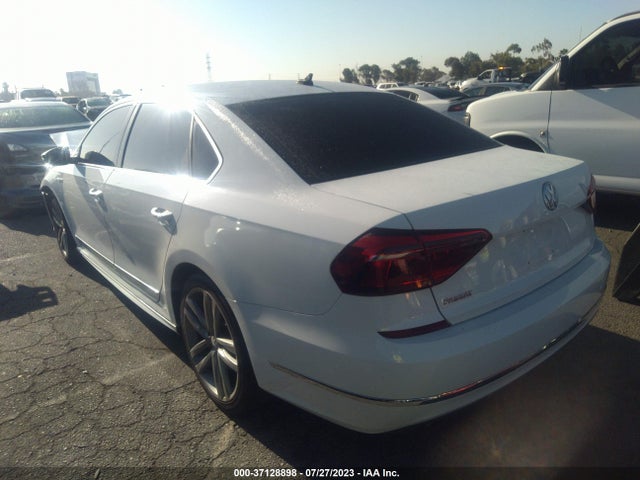 1VWDT7A34HC041426 Volkswagen Passat R-line W/comfort Pkg