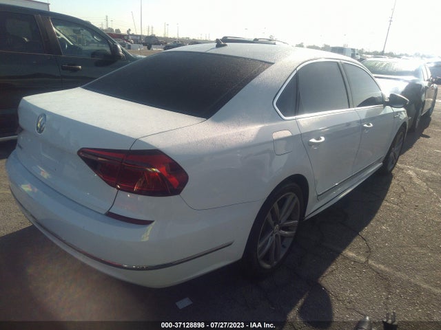 1VWDT7A34HC041426 Volkswagen Passat R-line W/comfort Pkg