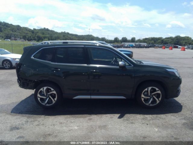 JF2SKARC3PH438627 Subaru Forester Touring