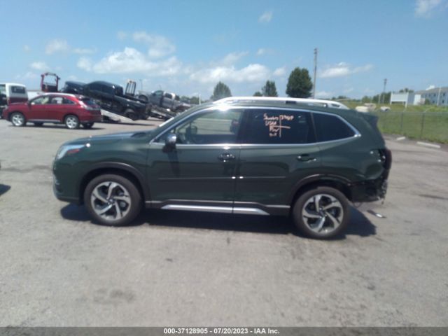 JF2SKARC3PH438627 Subaru Forester Touring
