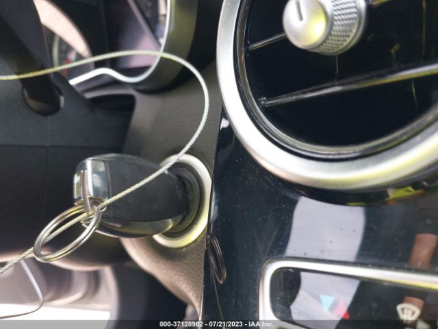55SWF4KB1FU070226 Mercedes-Benz C-class C 300