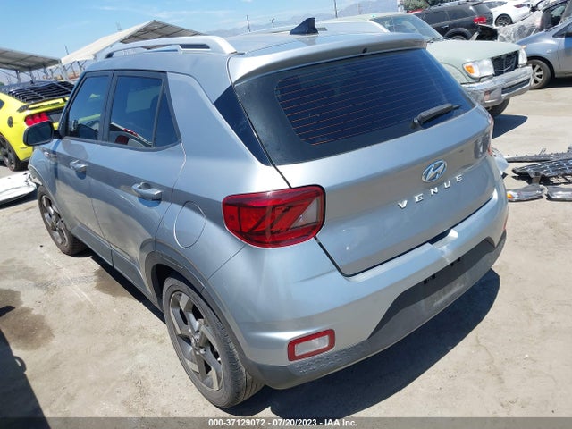 2020 HYUNDAI VENUE SEL VIN: KMHRC8A38LU020463