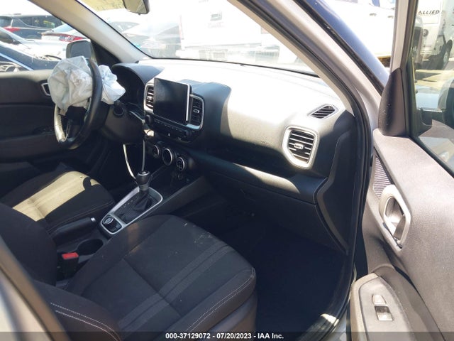 2020 HYUNDAI VENUE SEL VIN: KMHRC8A38LU020463
