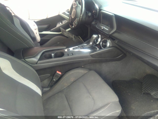 Chevrolet Camaro 1lt 2017 1G1FB1RX9H0127862 Image 5