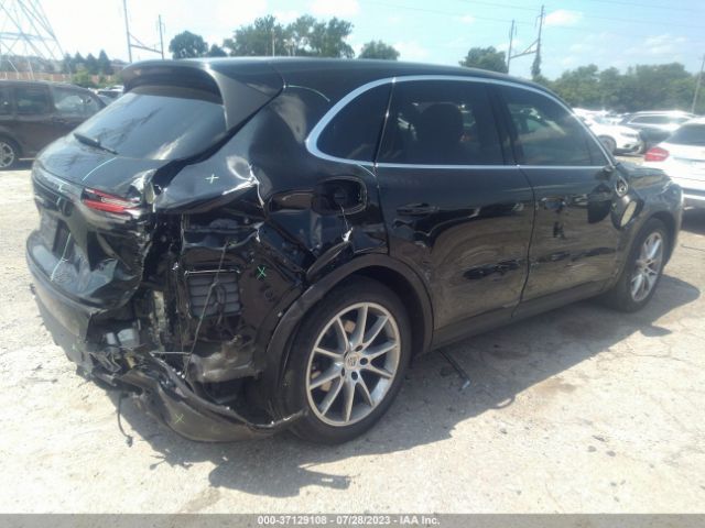 2020 PORSCHE CAYENNE WP1AA2AY2LDA09344 Photo 3