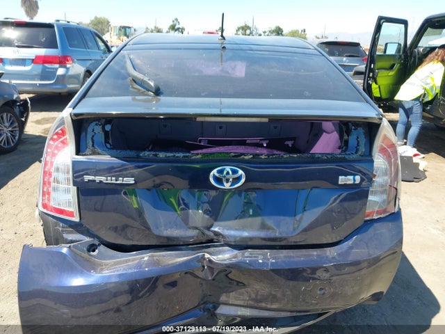 Toyota Prius Four 2015 JTDKN3DU2F0398765 Image 8
