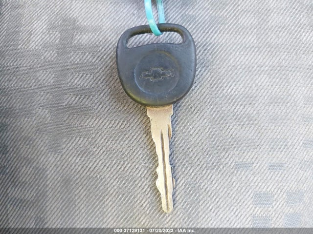 2006 CHEVROLET EQUINOX LS VIN: 2CNDL13F166063666