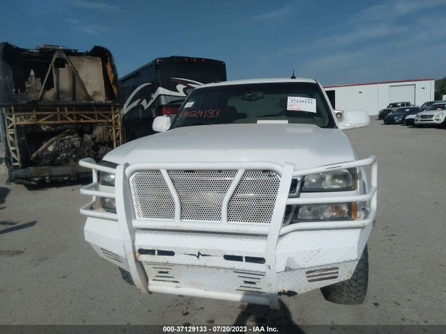 2005 CHEVROLET SILVERADO 2500HD LT VIN: 1GCHK23295F956894