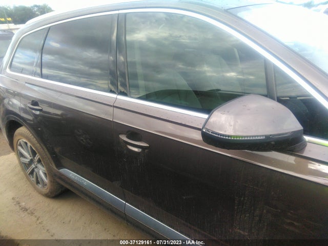 WA1LHAF79KD029647 Audi Q7 Premium Plus