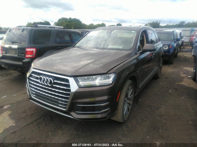WA1LHAF79KD029647 Audi Q7 Premium Plus