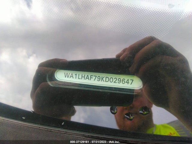 WA1LHAF79KD029647 Audi Q7 Premium Plus