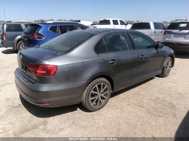 3VWD17AJ3FM204924 Volkswagen Jetta Sedan 1.8t Se