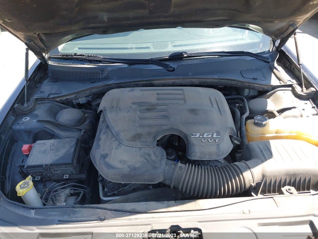 2C3CCAKG1GH191264 Chrysler 300 300c