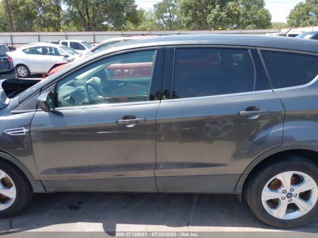 1FMCU0G96GUC12941 Ford ESCAPE SE