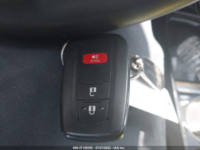 Продажа на аукционе авто 2017 Toyota Prius Two/two Eco/three, vin: JTDKARFU9H3539716, номер лота: 37129355
