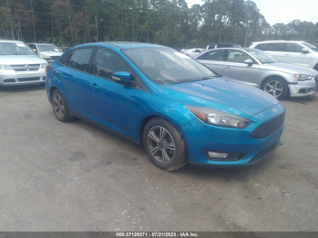 Ford FOCUS SE 2016 1FADP3FE8GL223984 Image 17