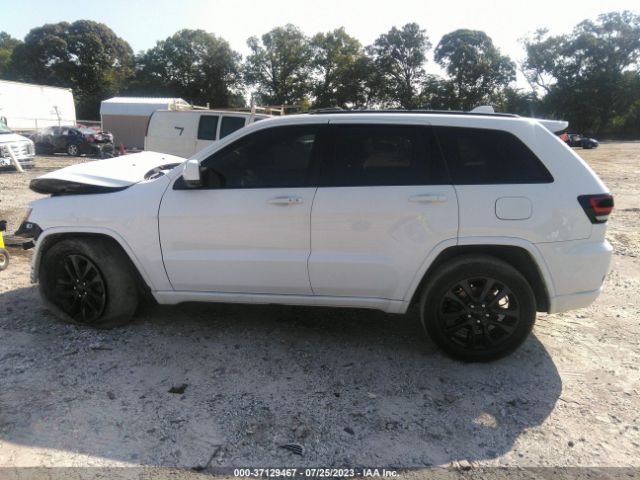 1C4RJFAG1HC821332 Jeep Grand Cherokee Altitude
