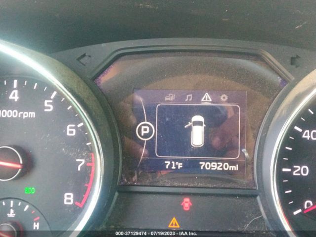 KNDMC5C14G6137279 KIA SEDONA EX