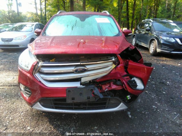 1FMCU0JD0HUA36578 Ford Escape Titanium