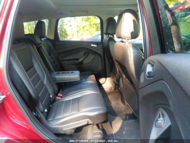 1FMCU0JD0HUA36578 Ford Escape Titanium