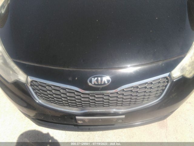 KNAFX5A84G5507131 KIA Forte 5-door Ex