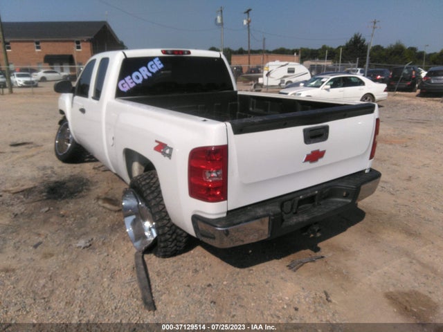 2010 CHEVROLET SILVERADO 1500 LT VIN: 1GCSKSE33AZ143507