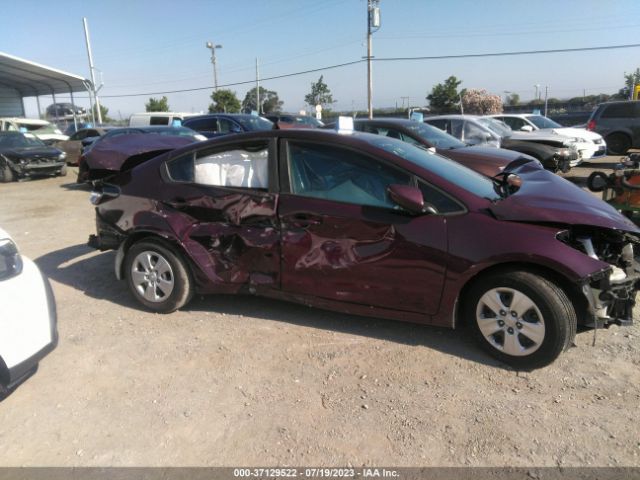 3KPFL4A78JE233752 KIA FORTE LX