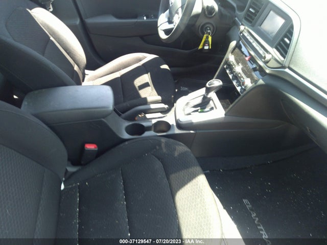2020 HYUNDAI ELANTRA SE VIN: 5NPD74LF5LH500943