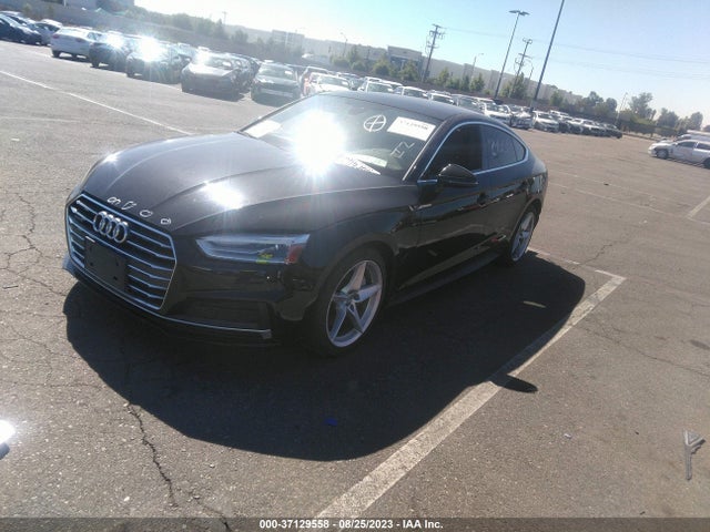 WAUDNCF52JA006432 Audi A5 Sportback Premium