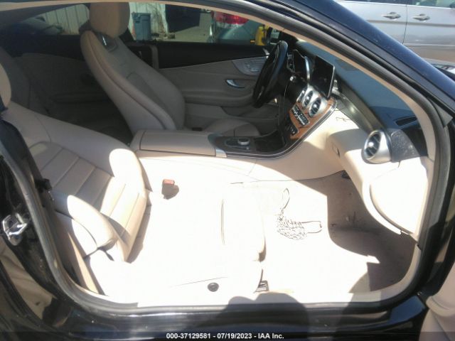 WDDWJ8DB1KF773311 Mercedes-Benz C-class C 300