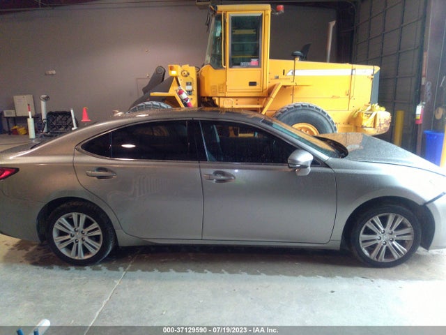 2015 Lexus ES, VIN: JTHBK1GG7F2180102